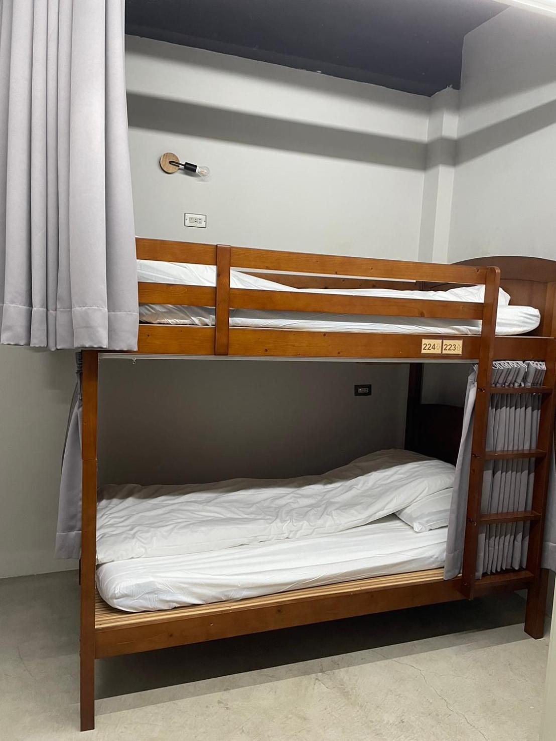 Dan Hostel丹居青旅 Taipei Esterno foto